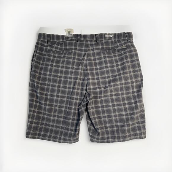 Greg Norman Golf Shorts Men's 38 Plaid Flat Front Gray Casual- Missing Button - Picture 4 of 5